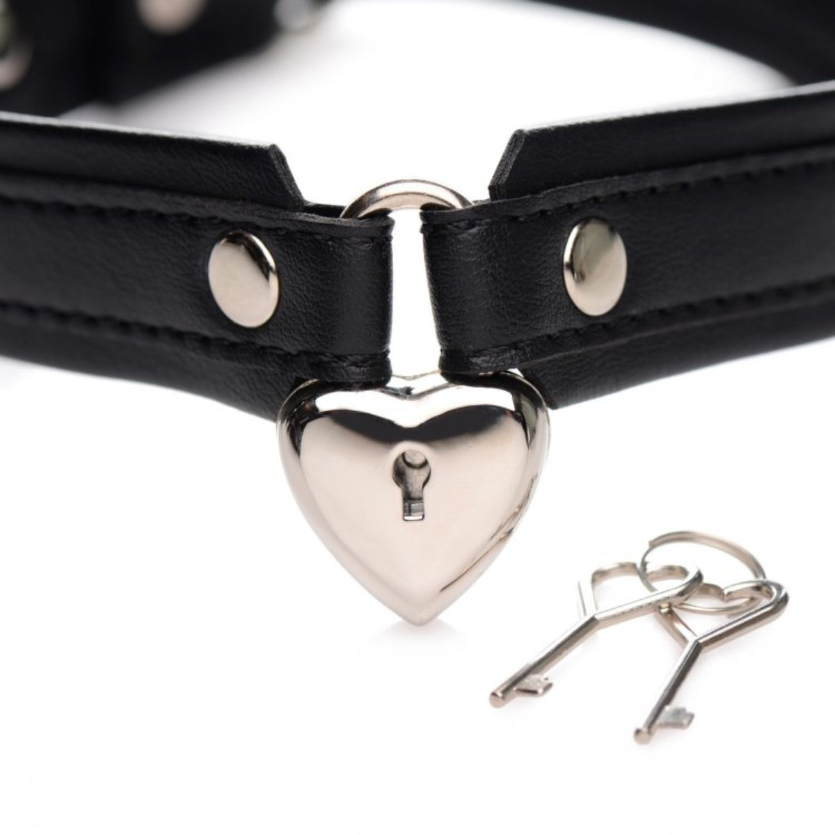 Collars & Leads Strict Locking Heart Collar   