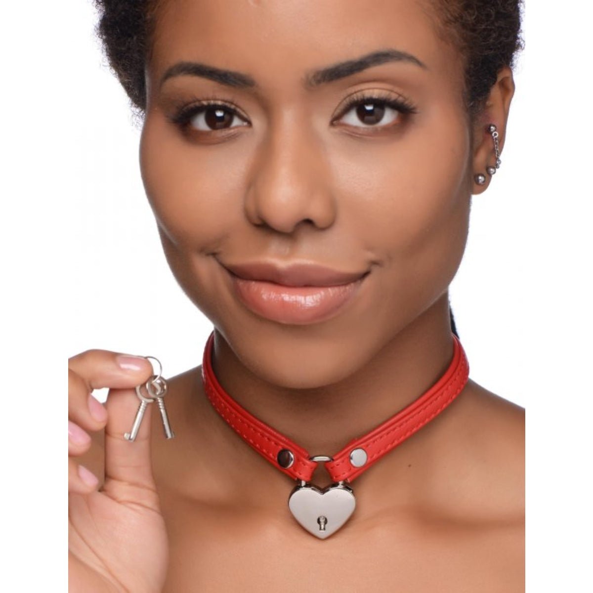 Collars & Leads Master Series Heart Lock Choker With Keys Red   